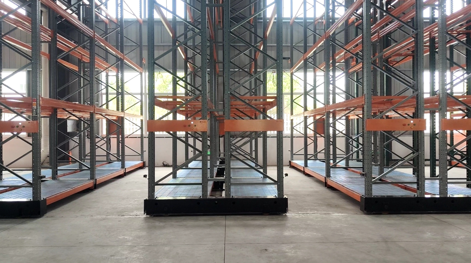 trackless mobile racking1 Raclage mobile sans piste1