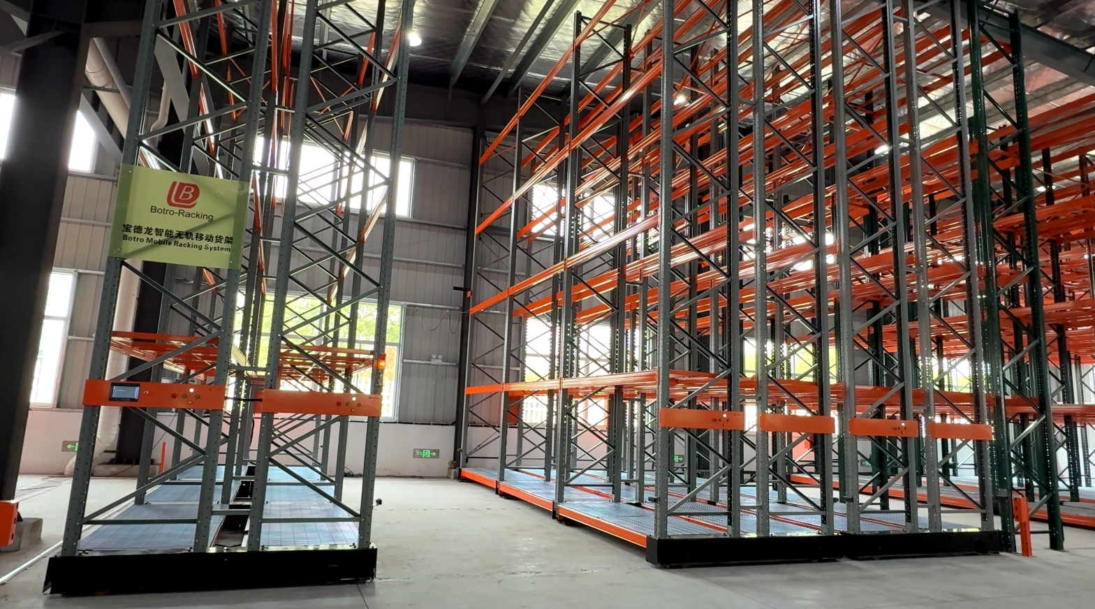 Racks mobiles sans piste